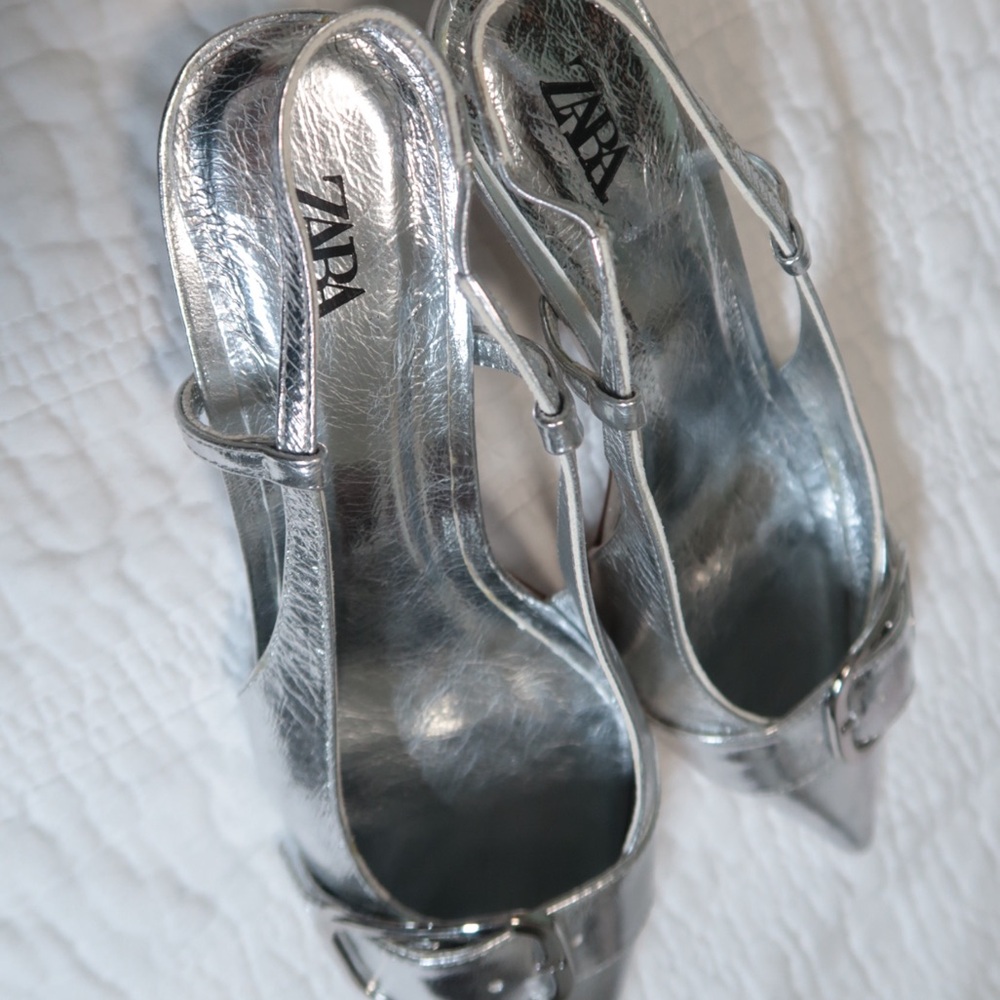 ZARA Silver Metallic Kitten Heel Shoes 39 - Picture 6 of 12
